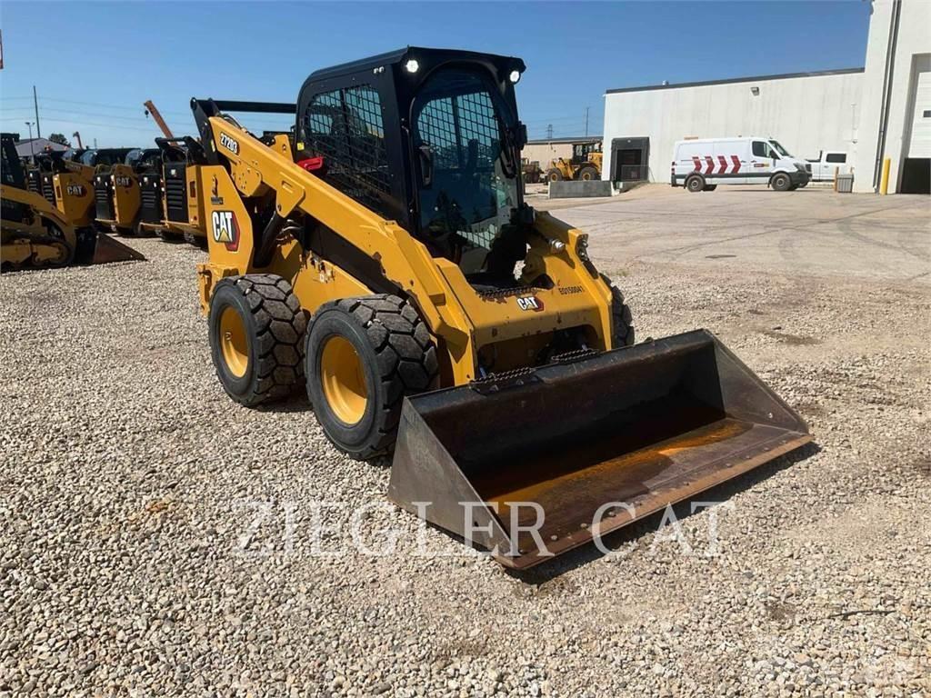 CAT 272D3 Kompaktlastere