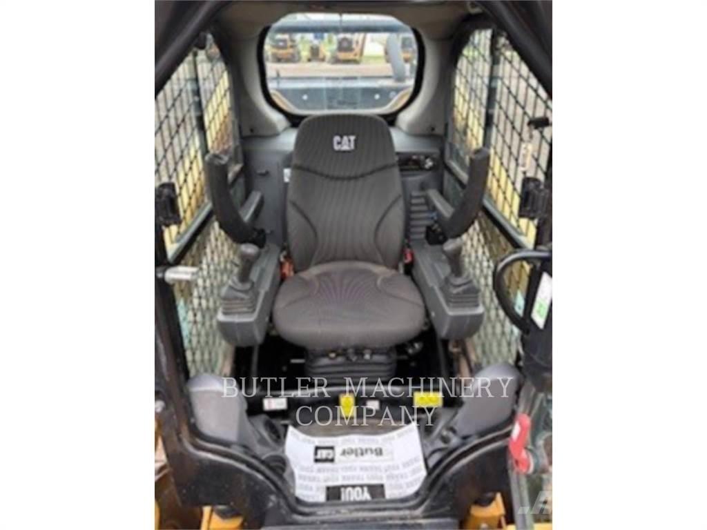 CAT 272D3 Kompaktlastere