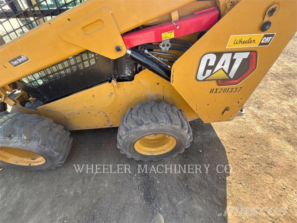 CAT 272D3 C3H2 Kompaktlastere