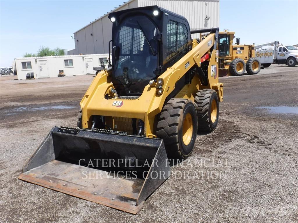 CAT 272D3HF Kompaktlastere