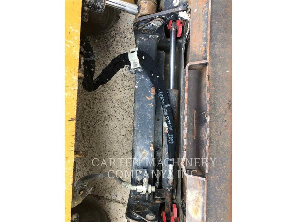 CAT 272D3XE Kompaktlastere