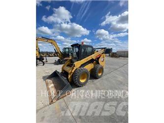 CAT 272D3XE Kompaktlastere