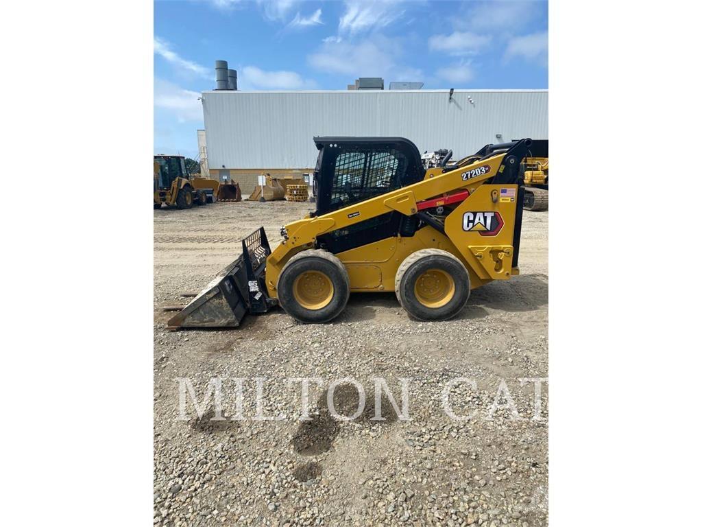 CAT 272D3XE Kompaktlastere