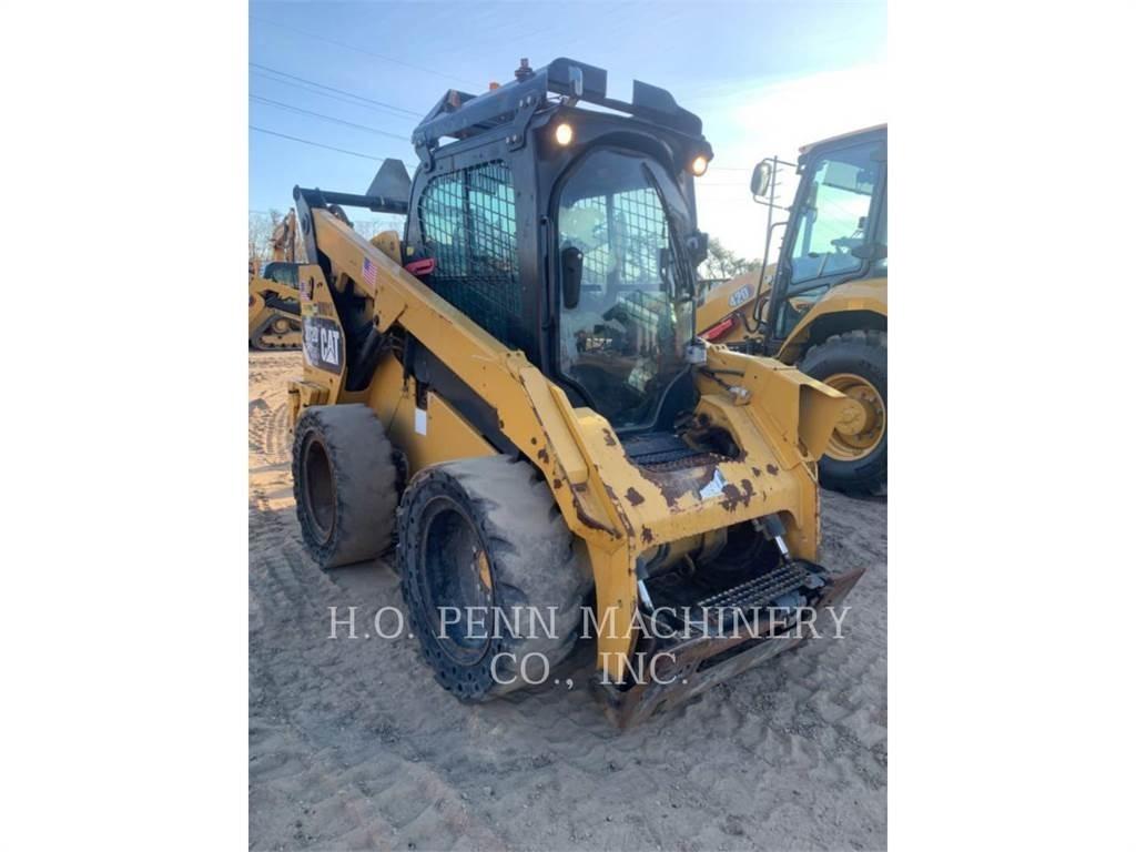 CAT 272DXHP Kompaktlastere