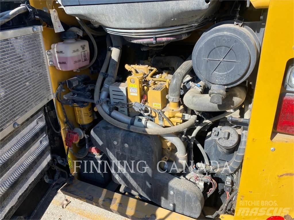 CAT 279D3 Beltelastere