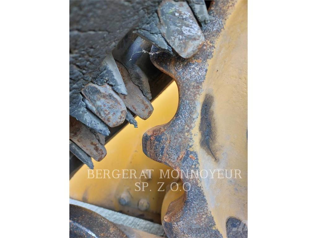 CAT 279D3 Beltelastere