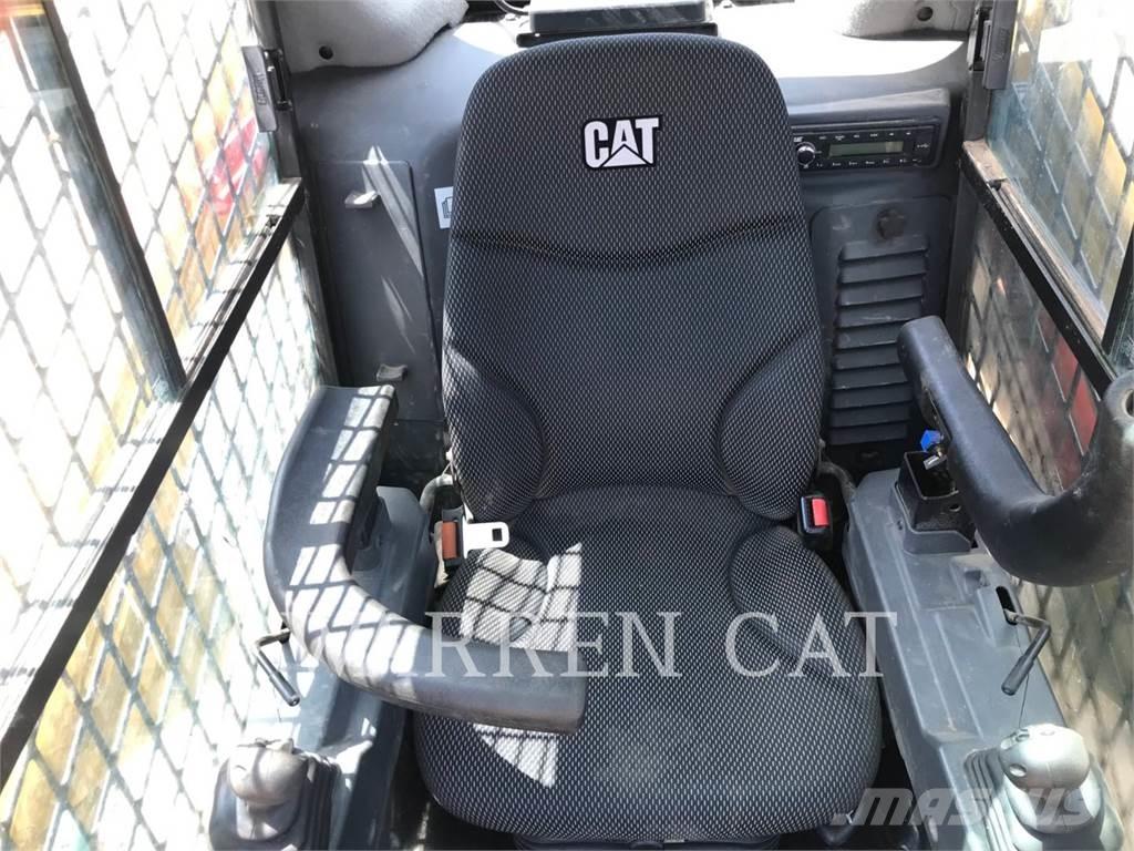 CAT 279D3 C3H2 Beltelastere