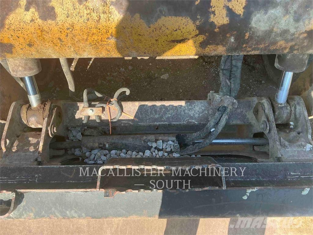 CAT 289D Beltelastere