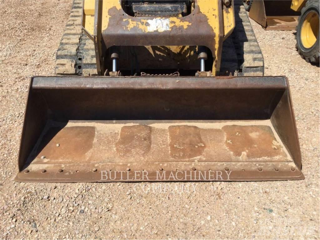 CAT 299D Beltelastere