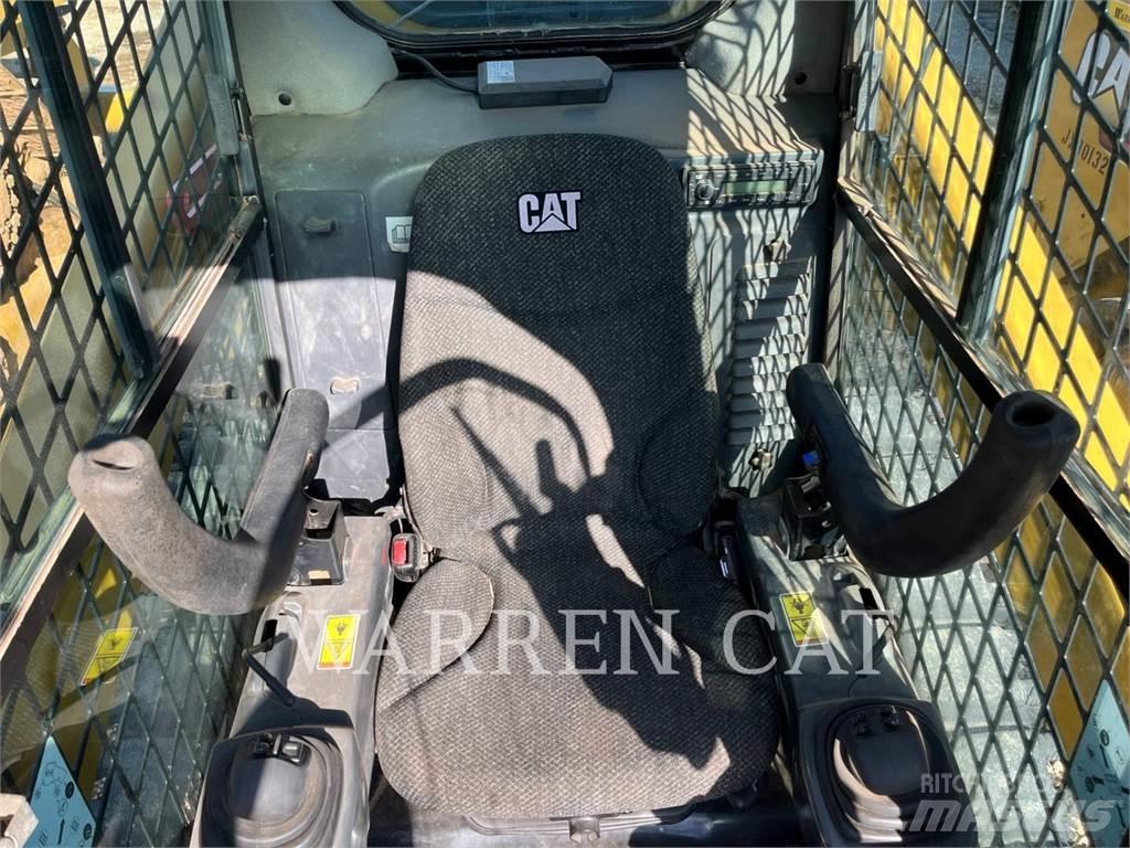 CAT 299D2 Beltelastere