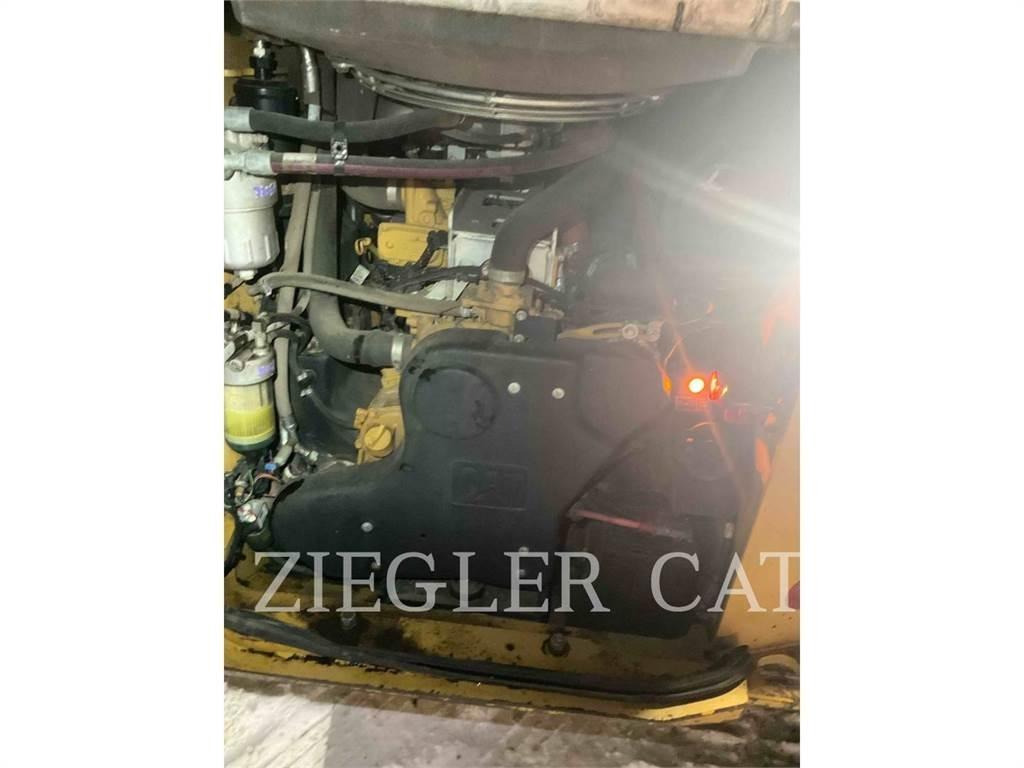 CAT 299D2 Beltelastere