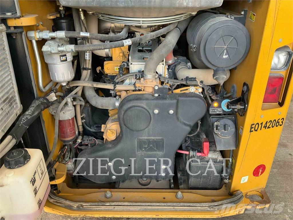 CAT 299D2 Beltelastere