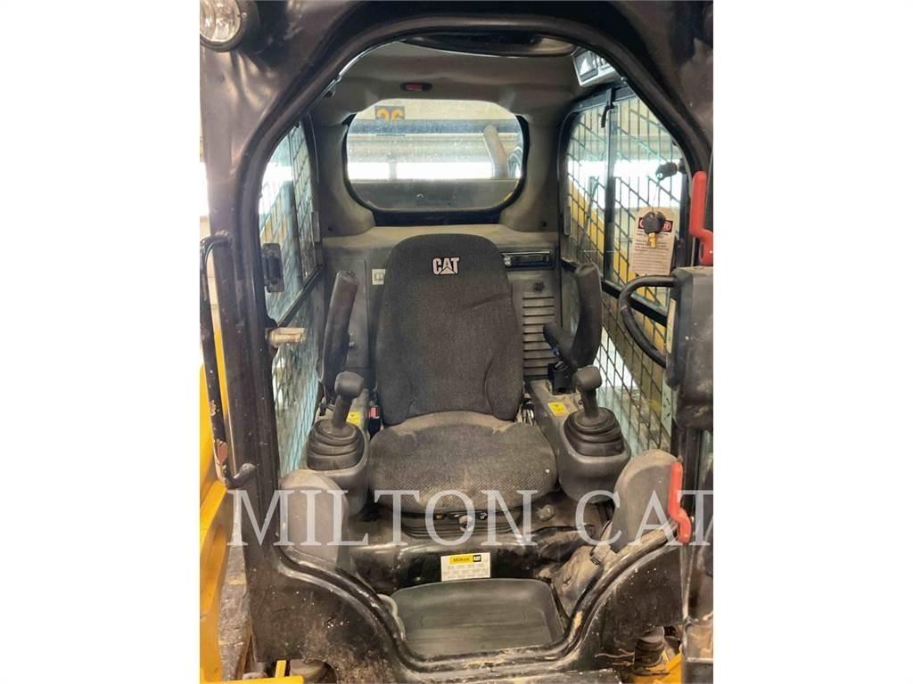 CAT 299D2 Beltelastere