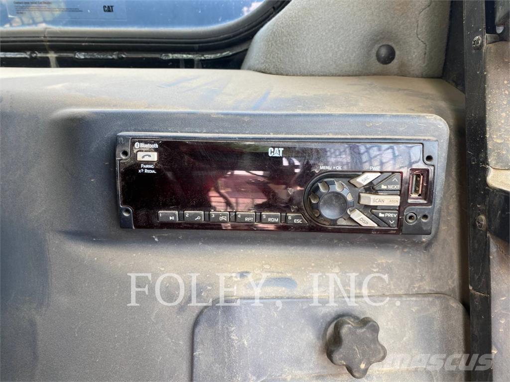 CAT 299D2 Beltelastere