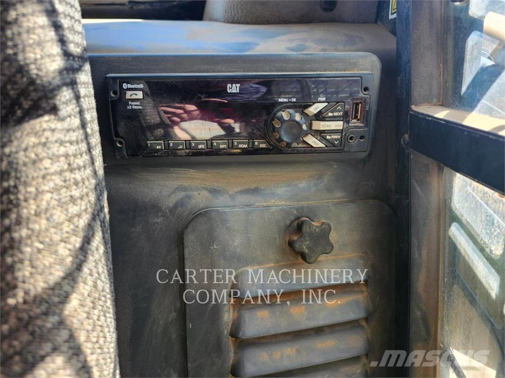 CAT 299D2 Kompaktlastere