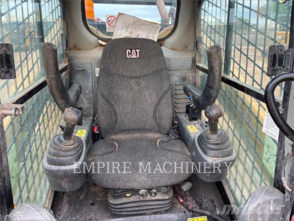 CAT 299D2 CA Kompaktlastere