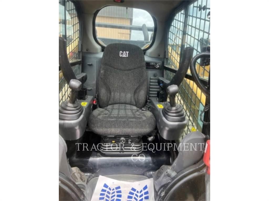 CAT 299D2 XHP Kompaktlastere