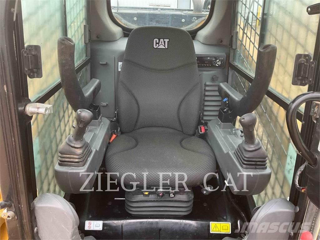 CAT 299D3 Beltelastere