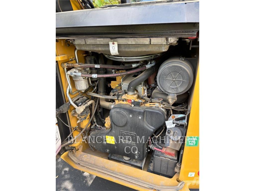 CAT 299D3 Beltelastere