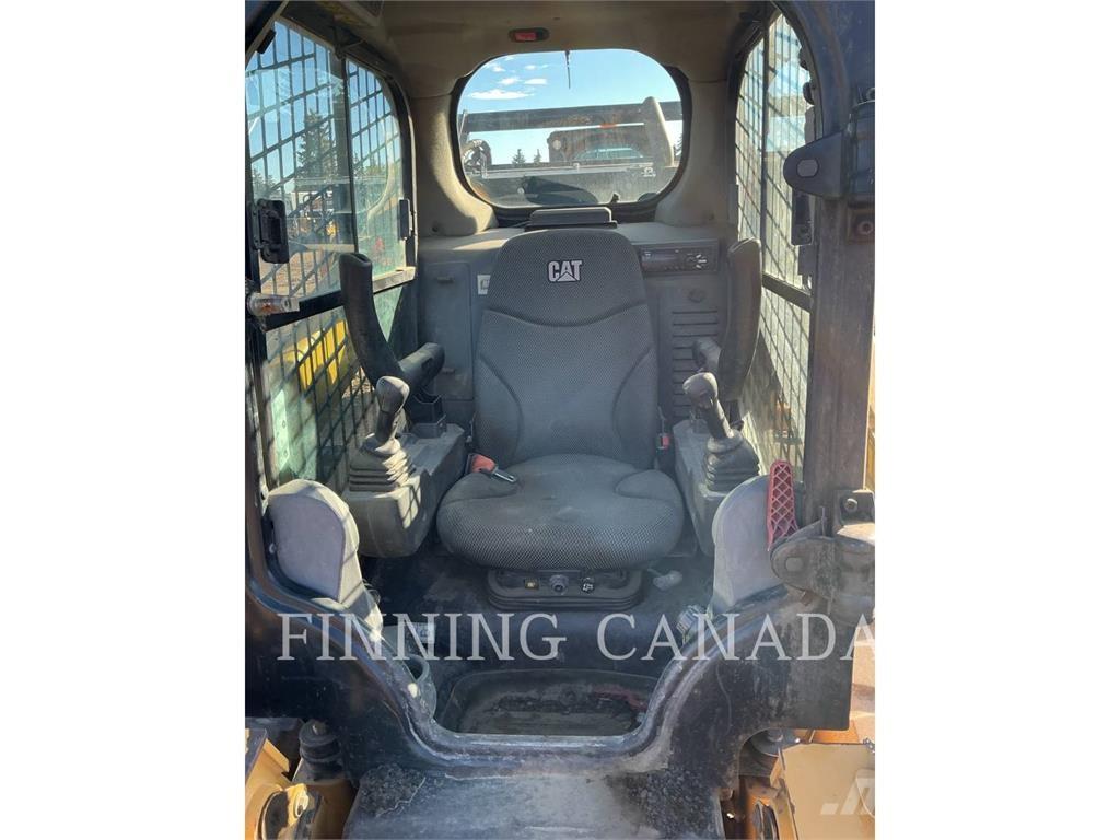 CAT 299D3 Beltelastere