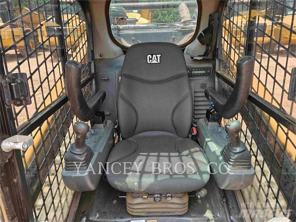 CAT 299D3 XE Kompaktlastere