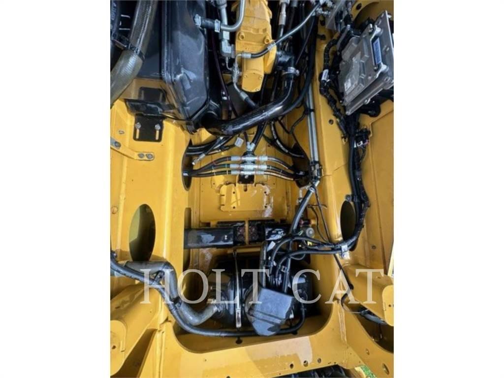 CAT 299D3 XPS Beltelastere