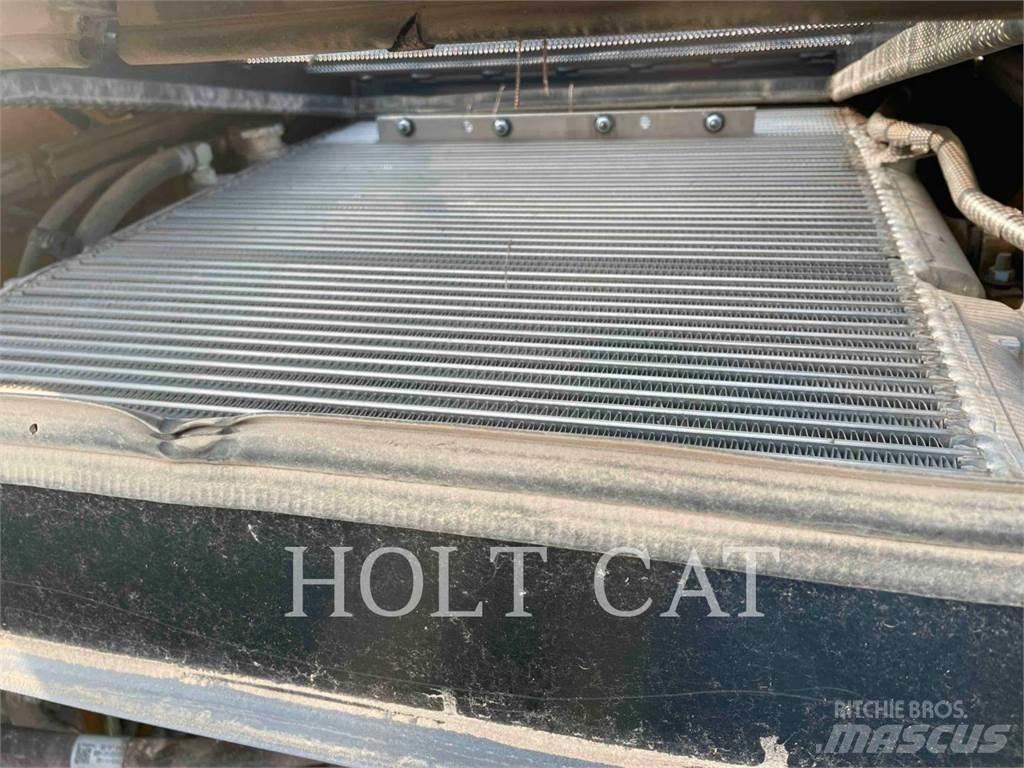 CAT 299D3_XPS Beltelastere