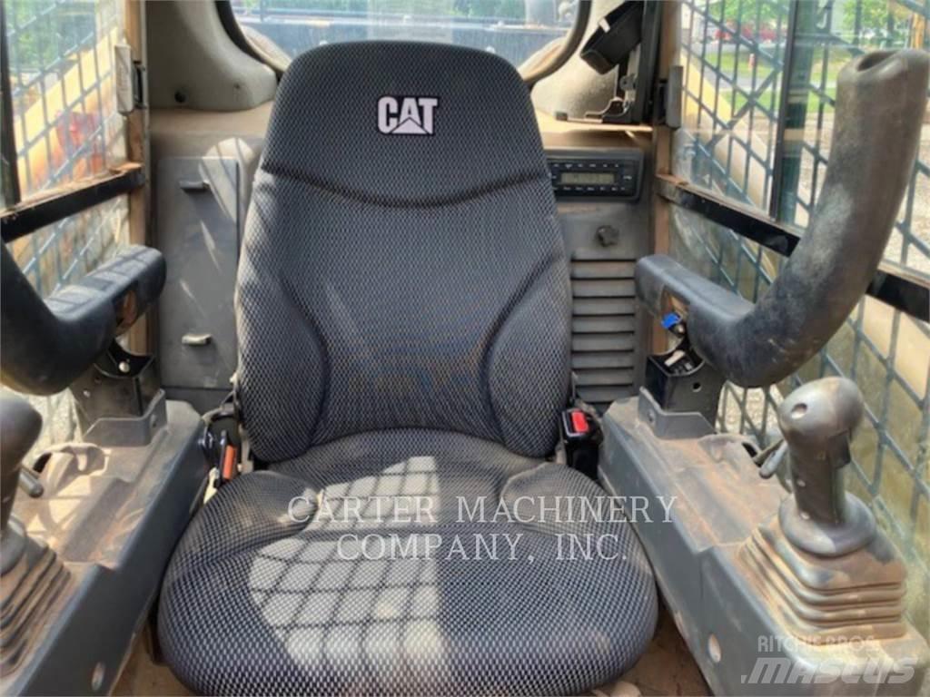 CAT 299D3XE Beltelastere