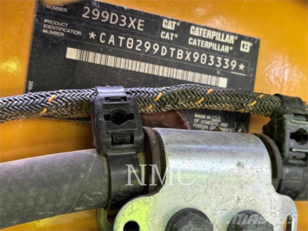 CAT 299D3XE Beltelastere