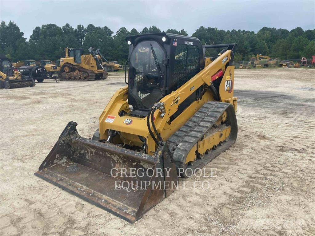 CAT 299D3XE Beltelastere
