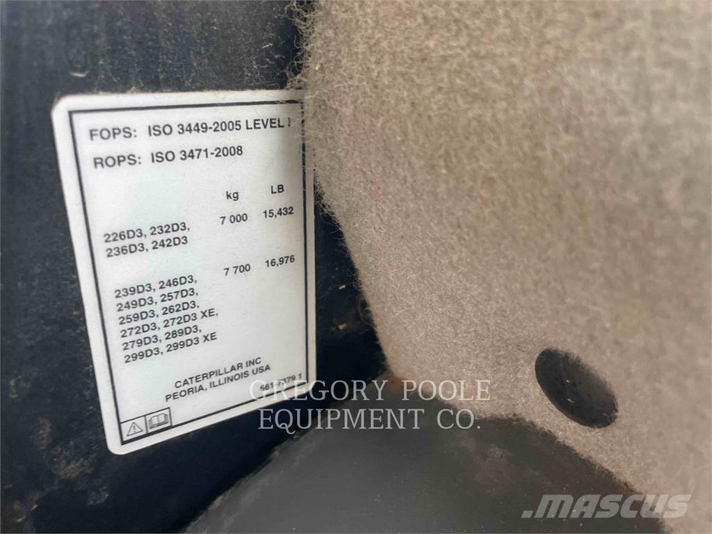 CAT 299D3XE Beltelastere