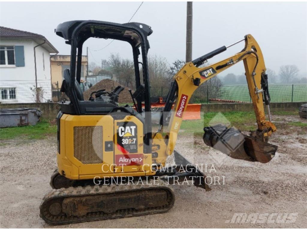 CAT 301.7 Beltegraver