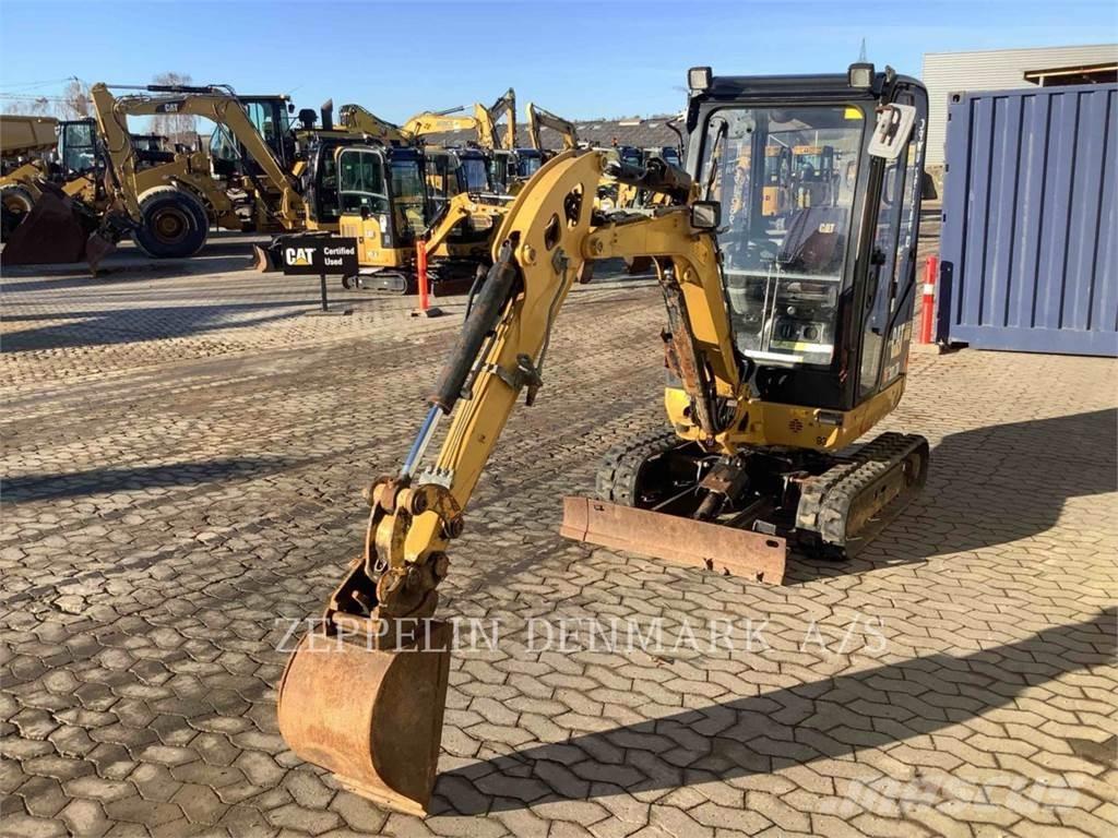 CAT 301.7D Beltegraver