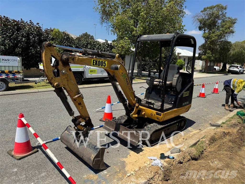 CAT 301.7D Minigravere <7t