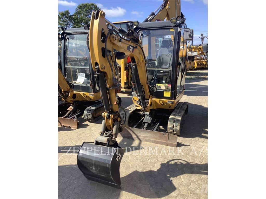 CAT 301.7D Minigravere <7t