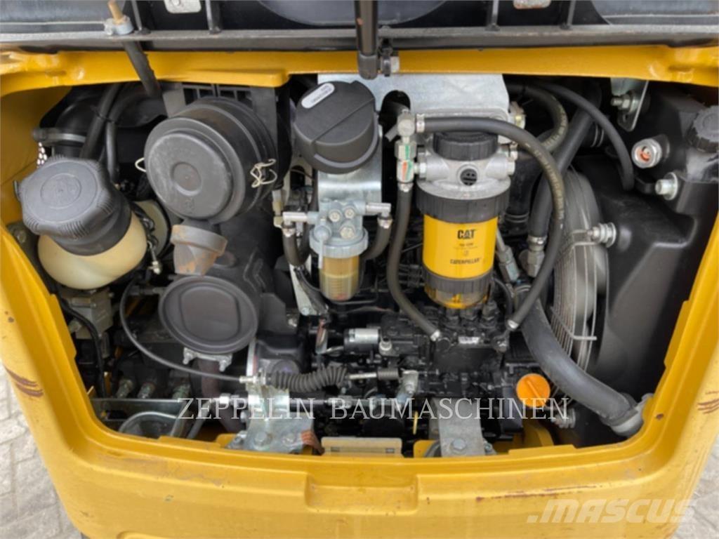 CAT 301.7D Beltegraver