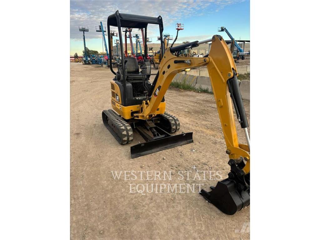 CAT 301.7D Beltegraver