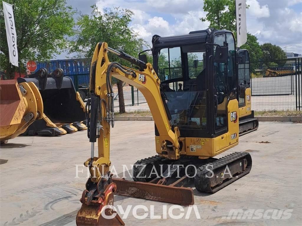 CAT 301.8 Beltegraver