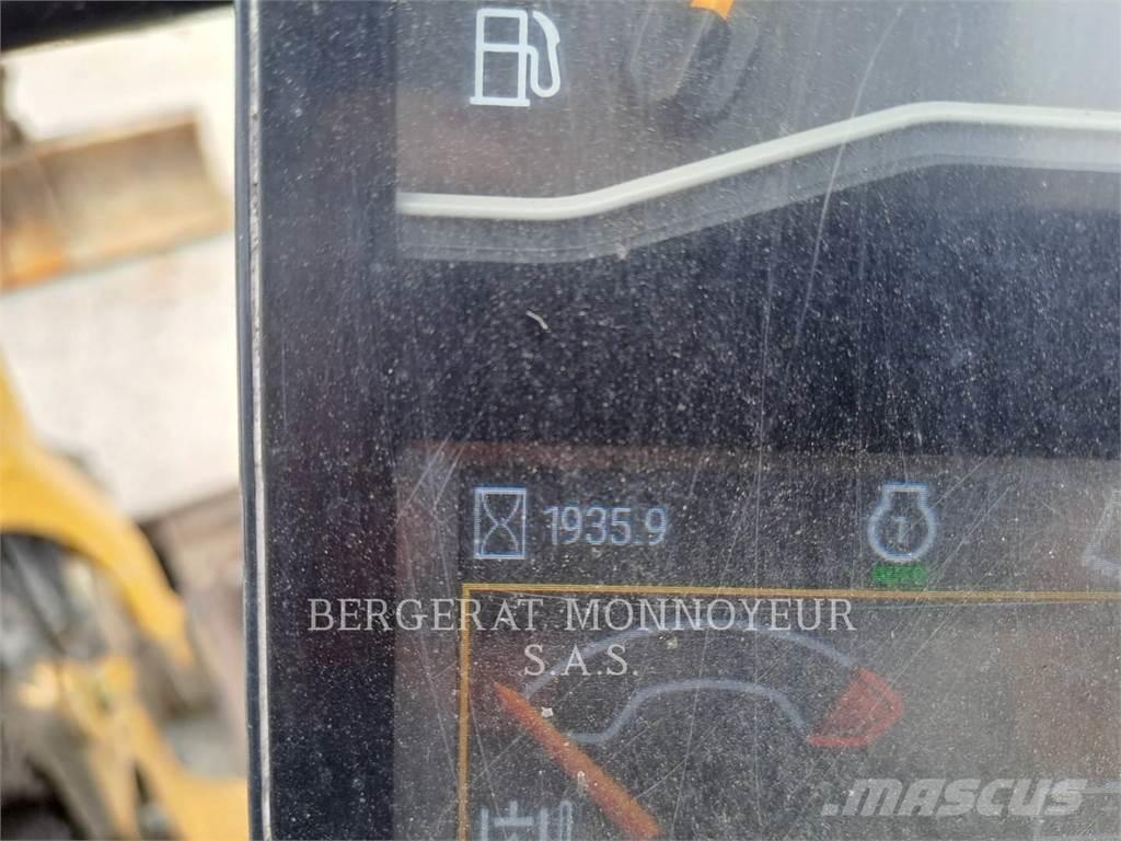 CAT 301.8 Beltegraver