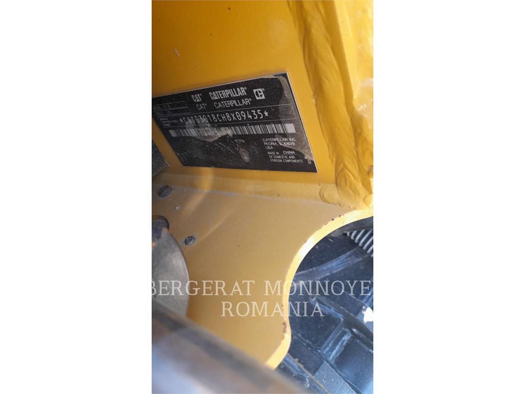 CAT 301.8-05 Beltegraver