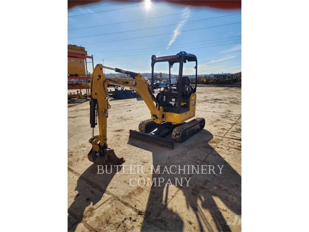 CAT 302-05A CR Beltegraver