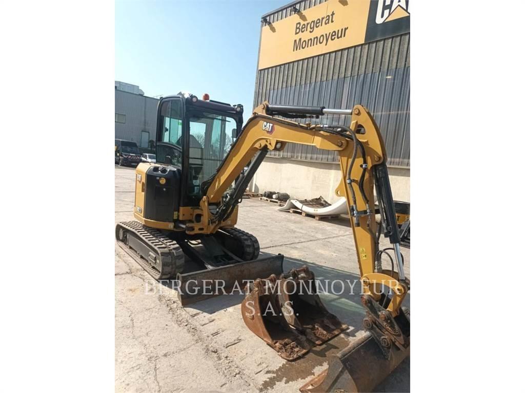 CAT 302.7 Beltegraver