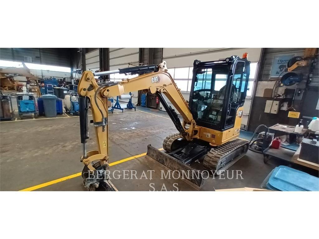 CAT 302.7 Beltegraver