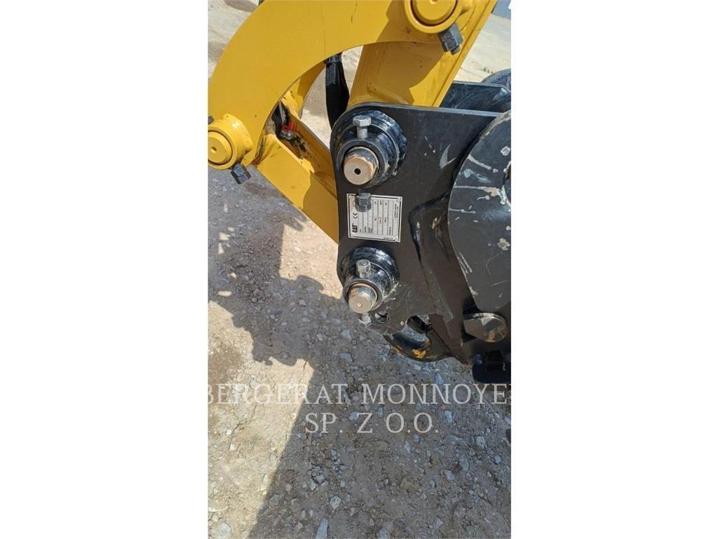 CAT 302.7CR Beltegraver