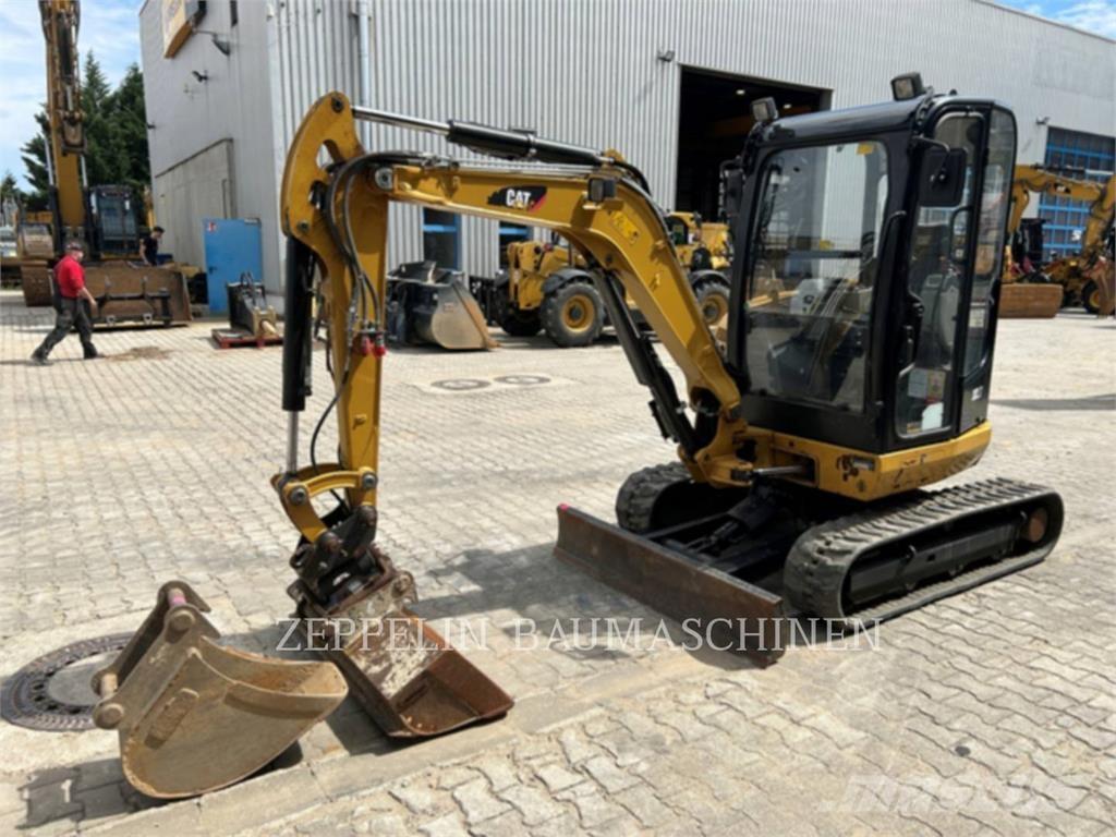 CAT 302.7D Beltegraver