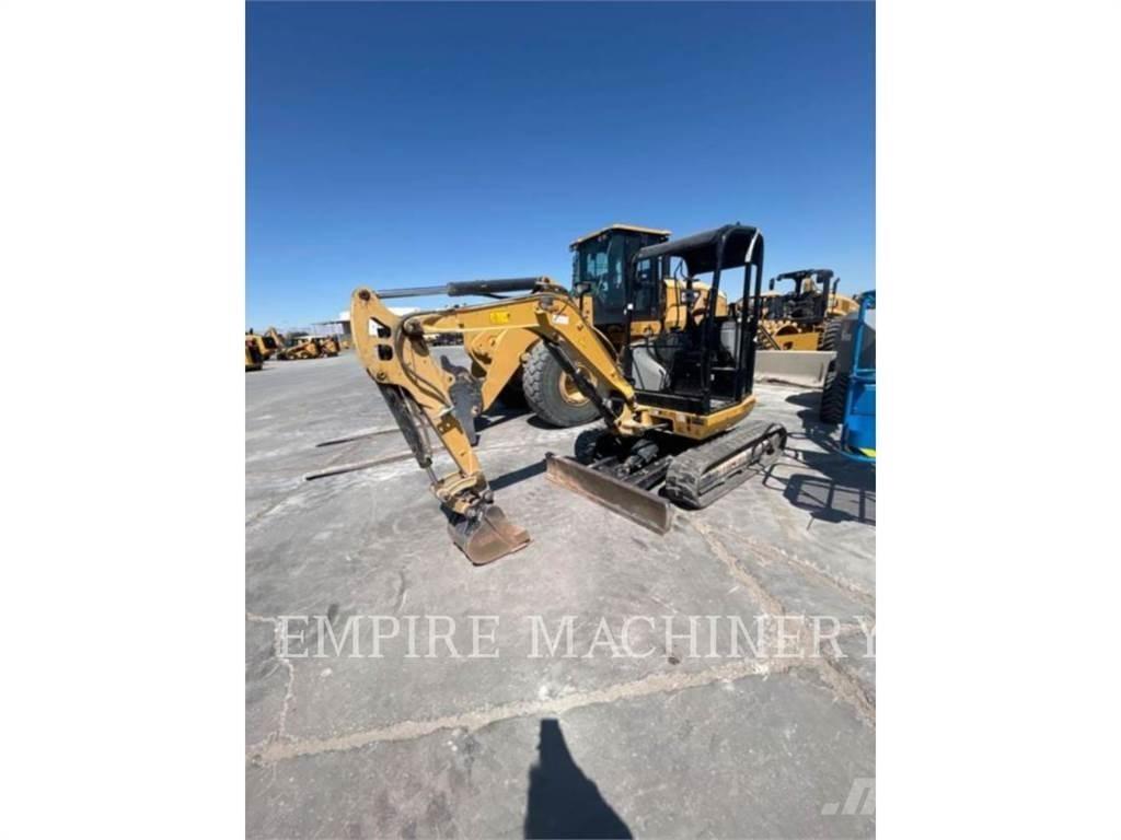CAT 302.7D CR Beltegraver