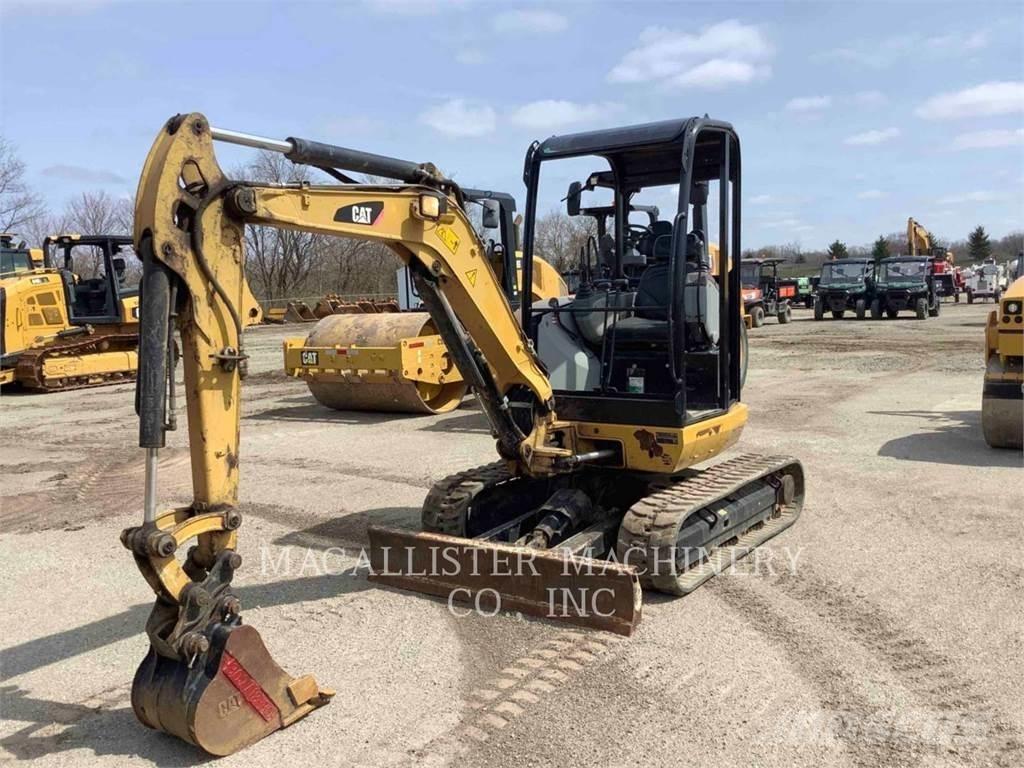 CAT 302.7DCR Beltegraver