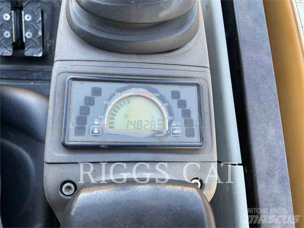 CAT 302.7DCR Beltegraver