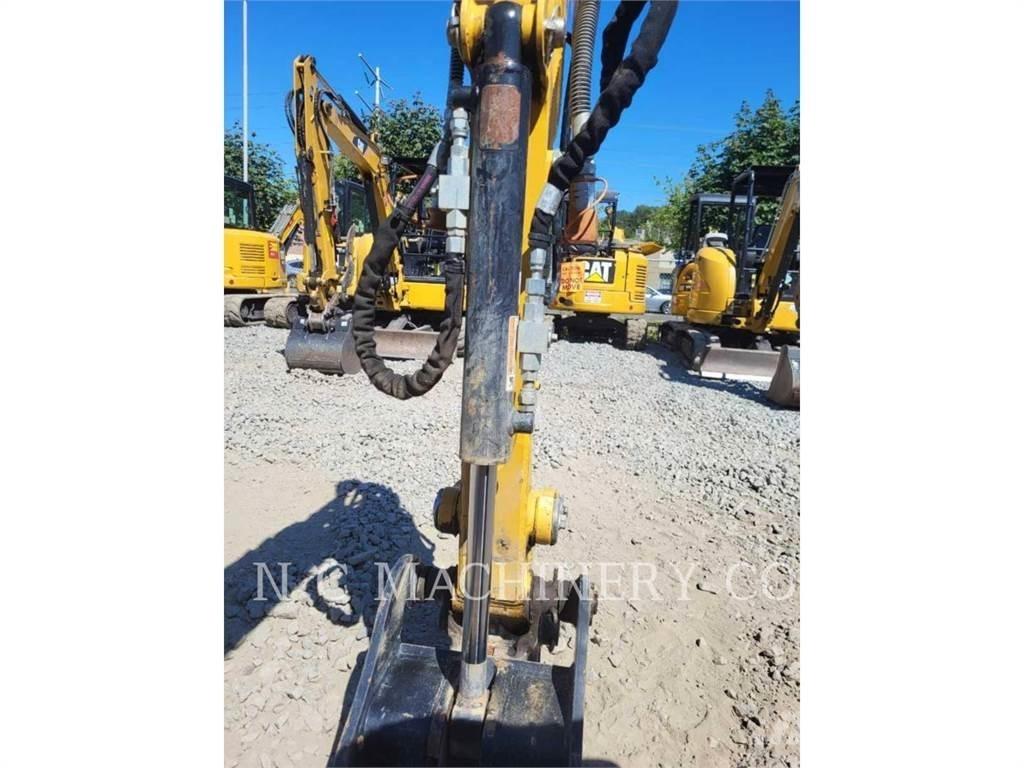 CAT 302.7DCRCN Beltegraver