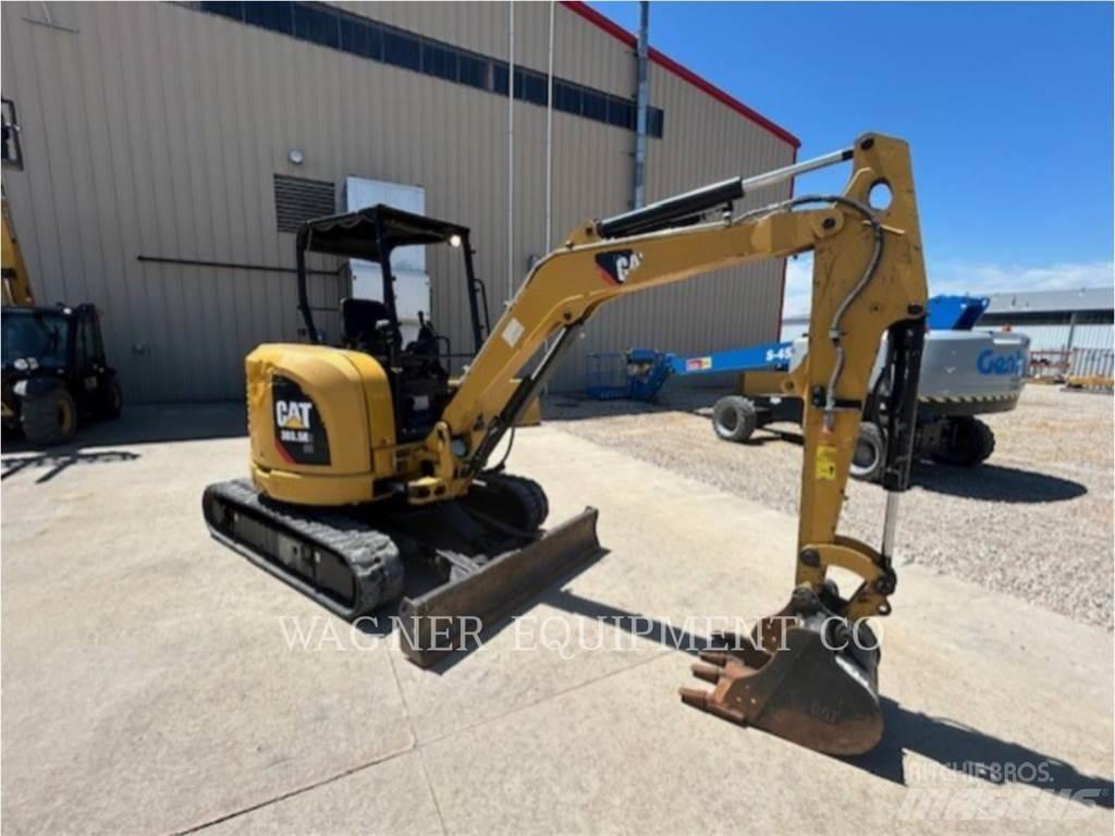 CAT 303.5E2 Beltegraver